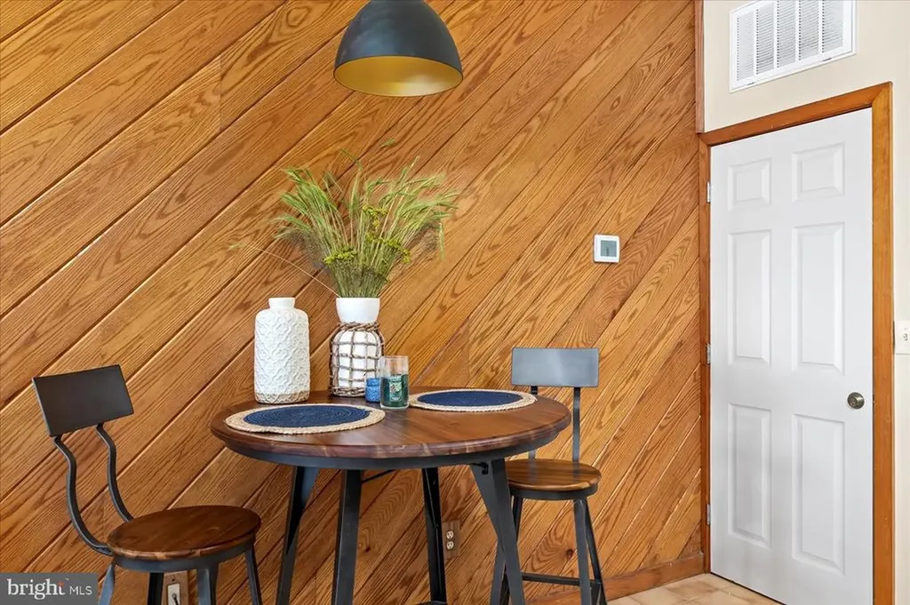 905 Diamond Hill Roseland VA 22967