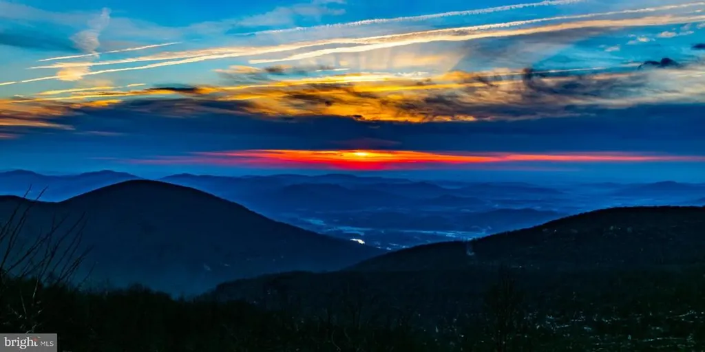 905 Diamond Hill Roseland VA 22967