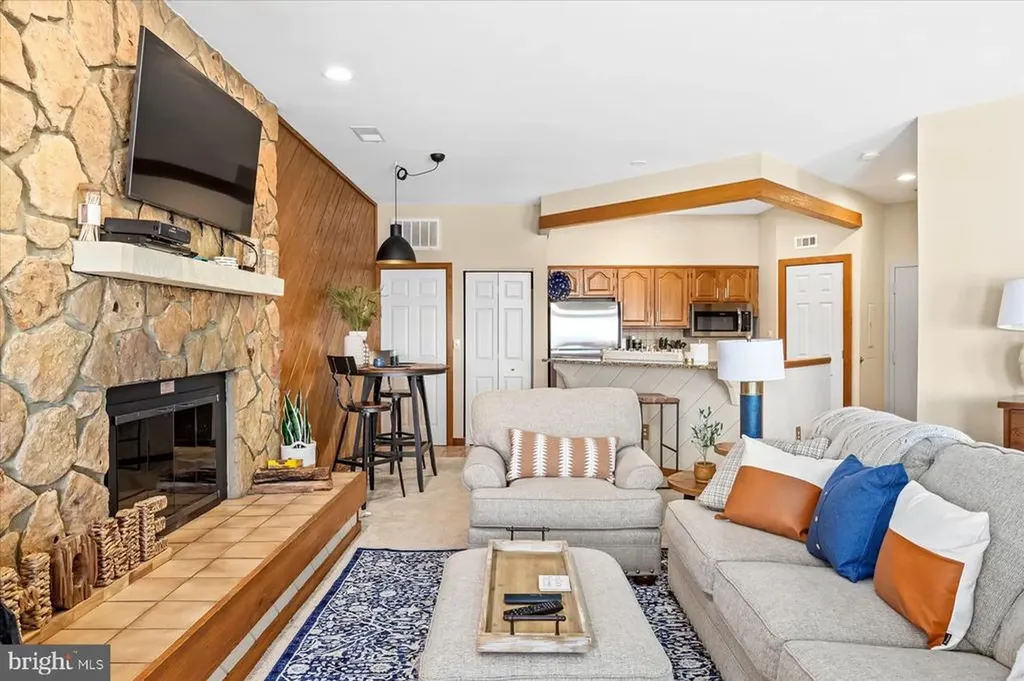 905 Diamond Hill Roseland VA 22967