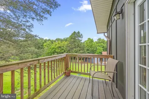 2370 Us Highway 211 W Luray VA 22835