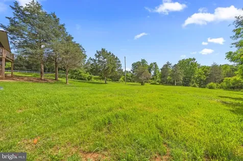 2370 Us Highway 211 W Luray VA 22835