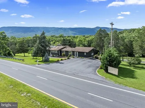 2370 Us Highway 211 W Luray VA 22835