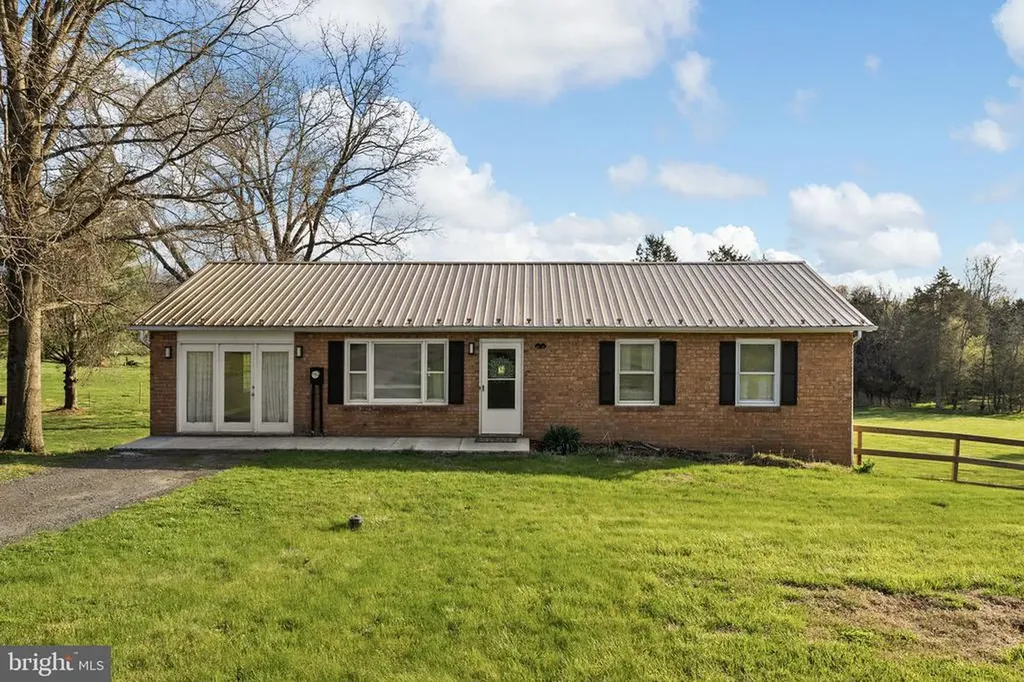 300 Martin Street Luray VA 22835
