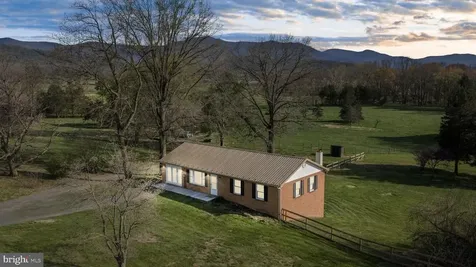300 Martin Street Luray VA 22835
