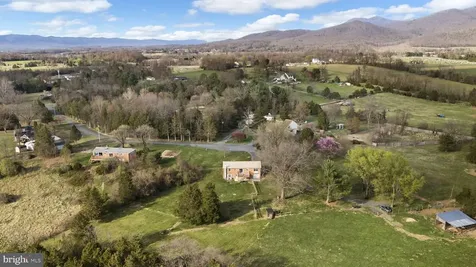 300 Martin Street Luray VA 22835