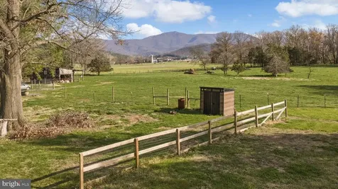 300 Martin Street Luray VA 22835