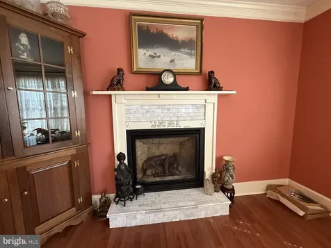 147 Court Street S Luray VA 22835