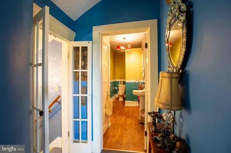 147 Court Street S Luray VA 22835
