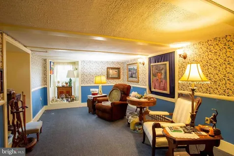 147 Court Street S Luray VA 22835