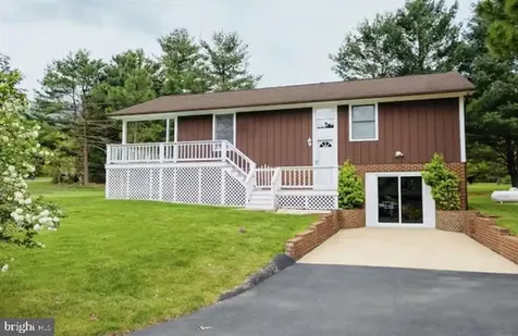 4064 Pine Grove Road Stanley VA 22851