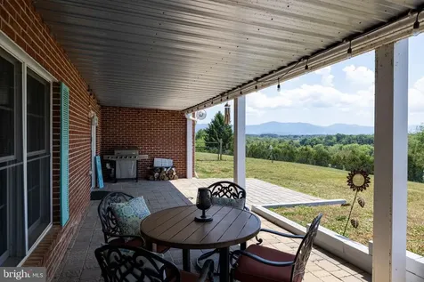 217 Silver Bell Lane Luray VA 22835