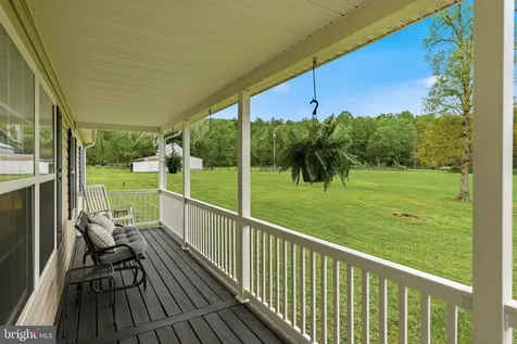 2645 Dry Run Road Luray VA 22835