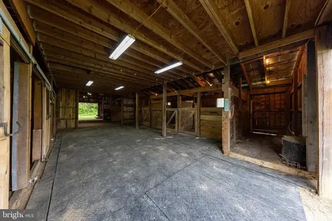 2645 Dry Run Road Luray VA 22835