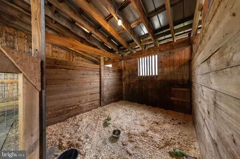 2645 Dry Run Road Luray VA 22835