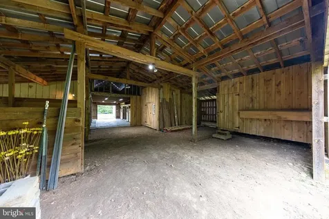 2645 Dry Run Road Luray VA 22835