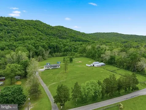 2645 Dry Run Road Luray VA 22835
