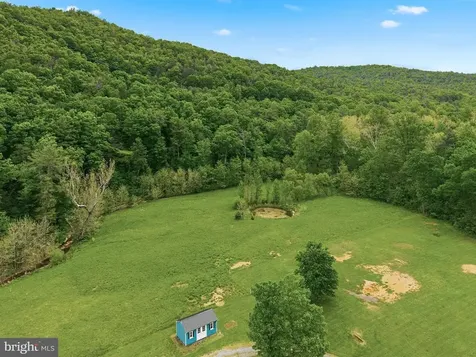 2645 Dry Run Road Luray VA 22835