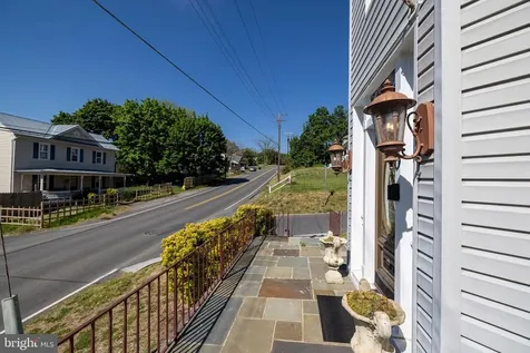 330 Mechanic Street Luray VA 22835