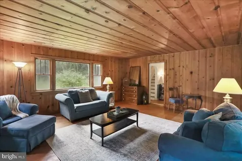 1485 Compton Hollow Road Rileyville VA 22650