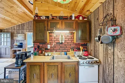 789 Mill Run Road Shenandoah VA 22849