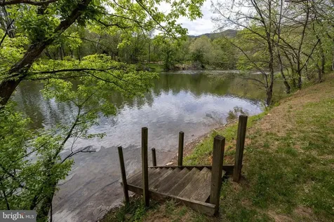 789 Mill Run Road Shenandoah VA 22849