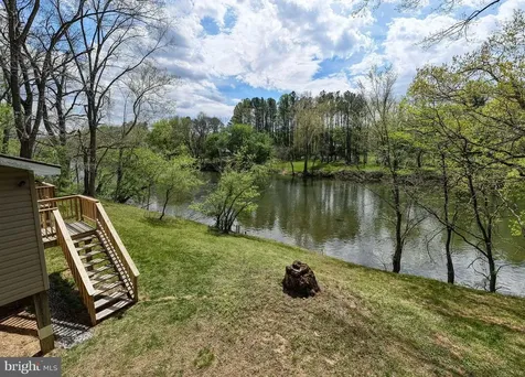 789 Mill Run Road Shenandoah VA 22849