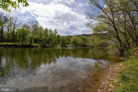 789 Mill Run Road Shenandoah VA 22849