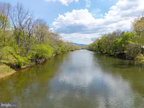 789 Mill Run Road Shenandoah VA 22849