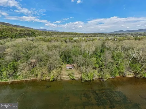 789 Mill Run Road Shenandoah VA 22849