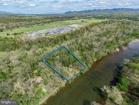 789 Mill Run Road Shenandoah VA 22849