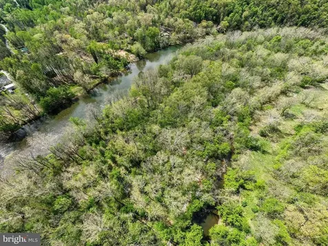 789 Mill Run Road Shenandoah VA 22849