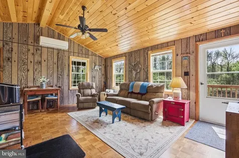 789 Mill Run Road Shenandoah VA 22849