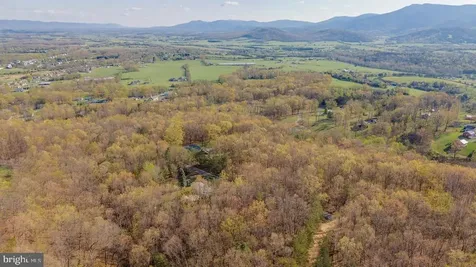 160 Gale Lane Stanley VA 22851
