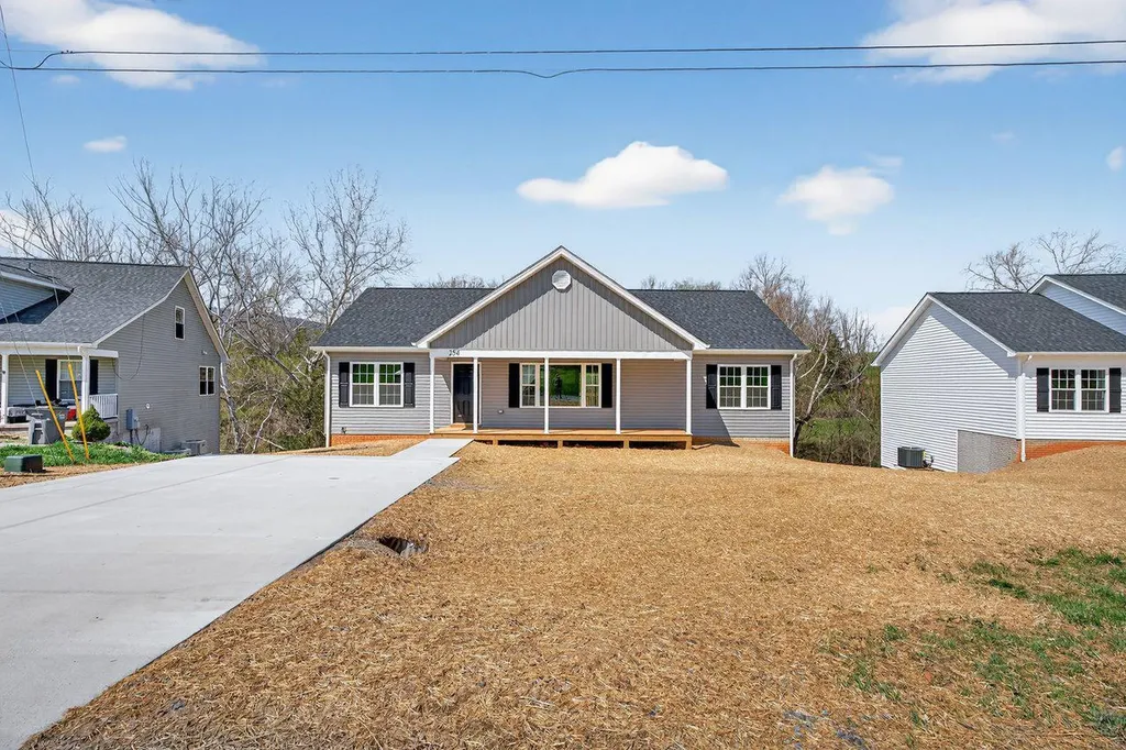 254 Locustdale Loop Shenandoah VA 22849