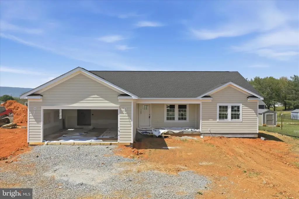 90 Arthur Lane Luray VA 22835