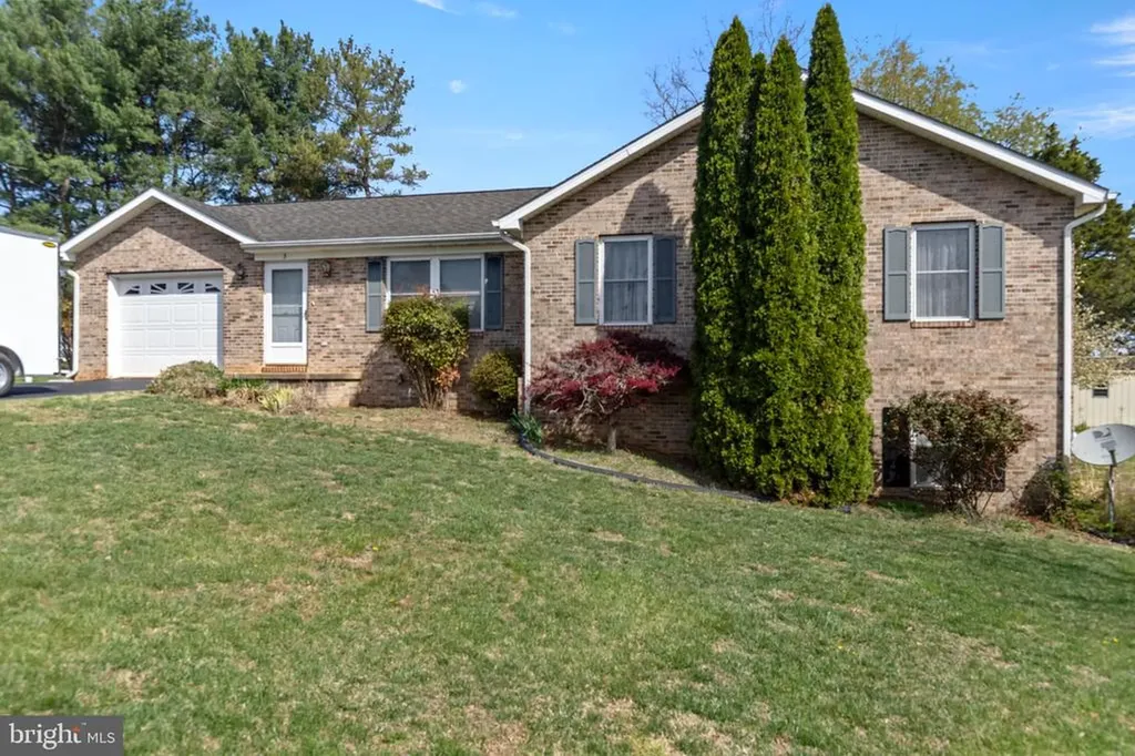 5 Hite Court Luray VA 22835