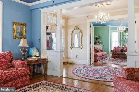138 Main Street E Luray VA 22835