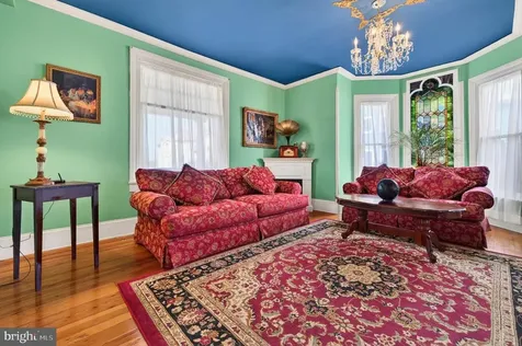138 Main Street E Luray VA 22835