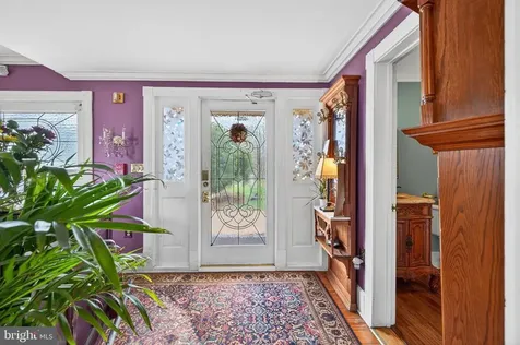 138 Main Street E Luray VA 22835