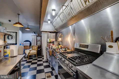 138 Main Street E Luray VA 22835