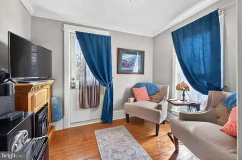 138 Main Street E Luray VA 22835