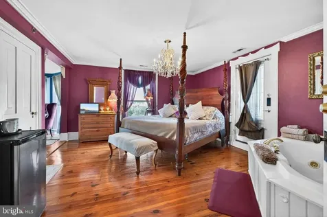 138 Main Street E Luray VA 22835