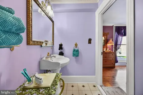138 Main Street E Luray VA 22835