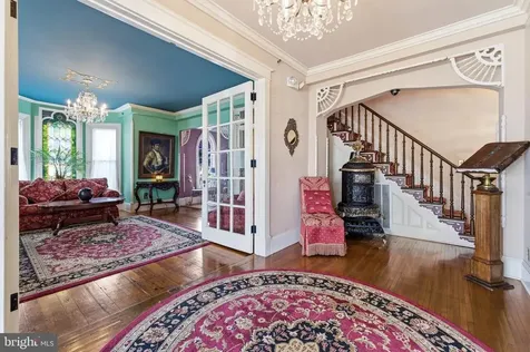 138 Main Street E Luray VA 22835