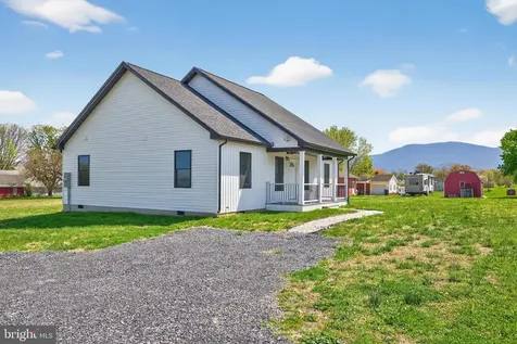 551 Park Road Stanley VA 22851