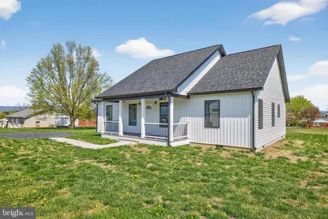 551 Park Road Stanley VA 22851