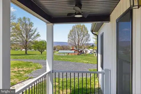 551 Park Road Stanley VA 22851