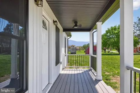 551 Park Road Stanley VA 22851