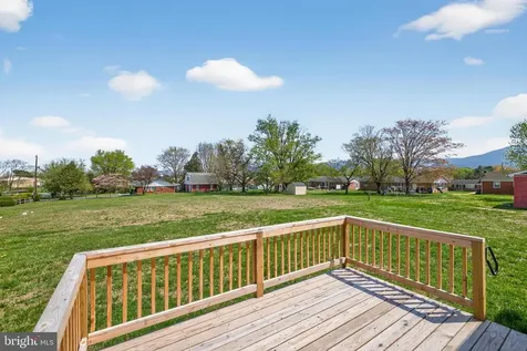 551 Park Road Stanley VA 22851