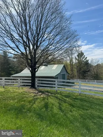 1050 Brookstone Road Luray VA 22835